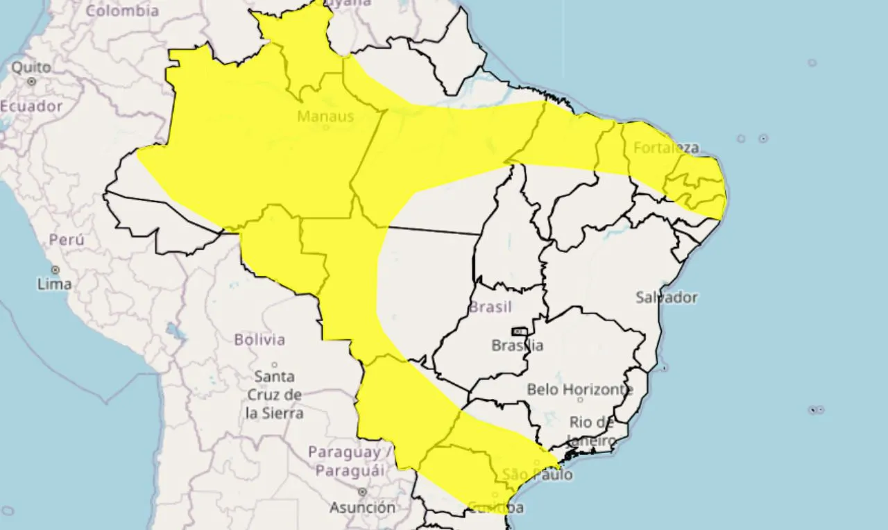 o mapa mostra as &aacute;reas em alerta para chuva intensa em v&aacute;rias regi&otilde;es do Brasil